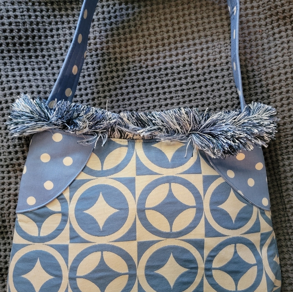 Blue & Cream Geometric Shoulder Bag - Picture 4 of 4